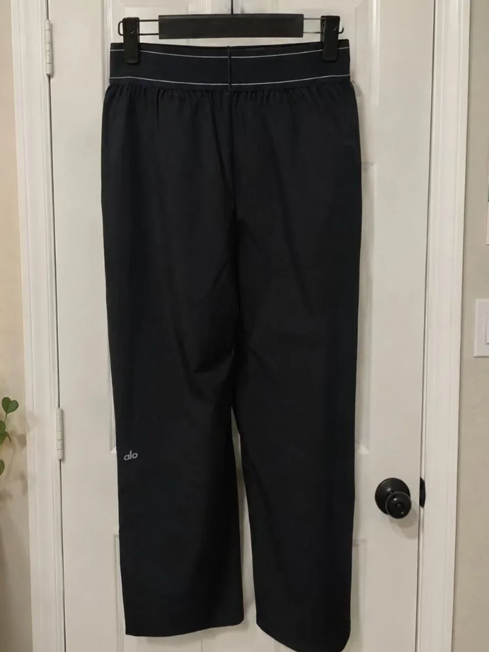 NWT Alo Yoga Black Suit Up Trouser 📚 Y2K Athleisure Home Office (Regular 30
